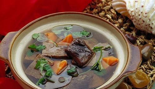 清炖白萝卜牛肉汤