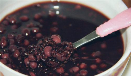 黑米薏仁红豆粥的功效